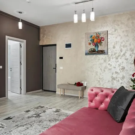 Luxury Rose Bucarest