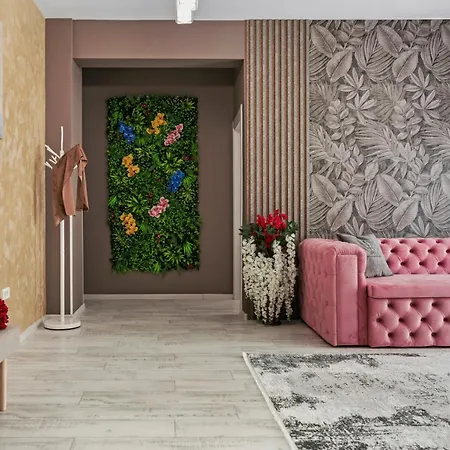 Luxury Rose * Bucarest