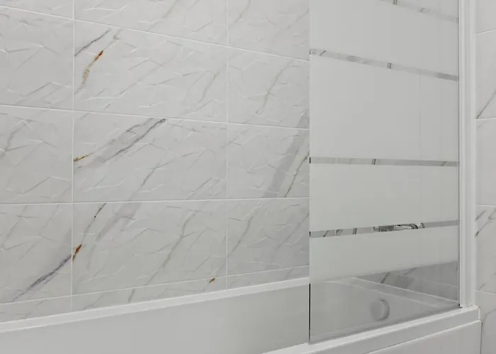 Luxury Rose Apartment *